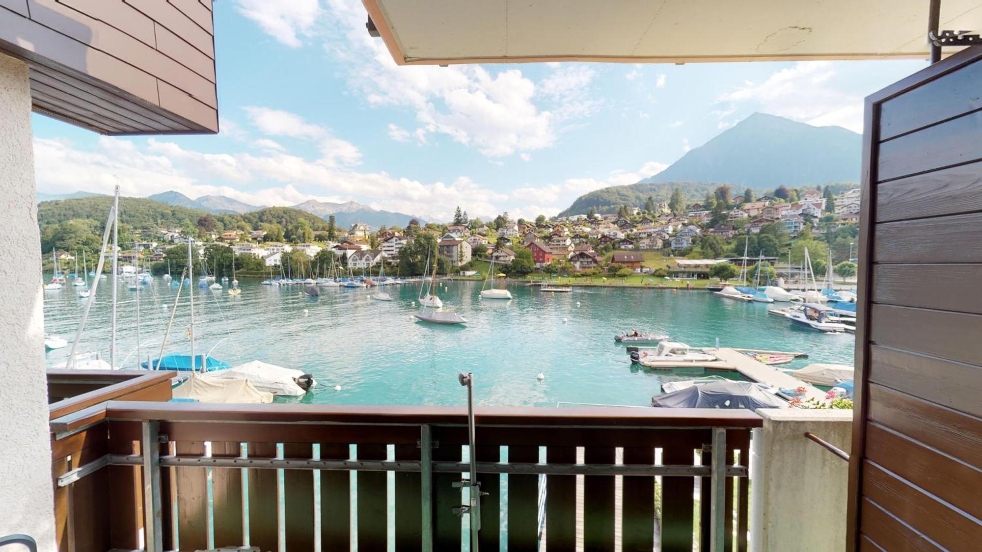 Hotel-Restaurant Seegarten-Marina Spiez Exterior photo