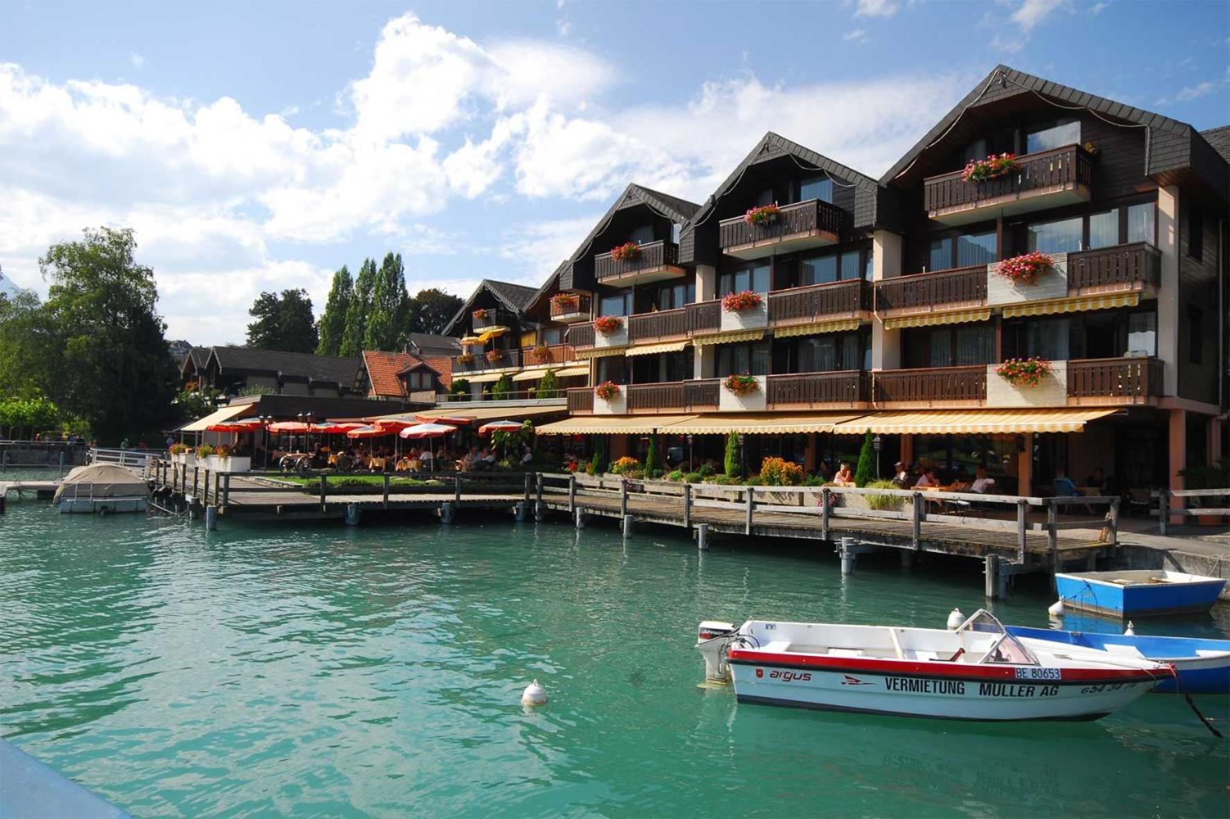 Hotel-Restaurant Seegarten-Marina Spiez Exterior photo